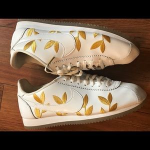 Nike Cortez gold leaf